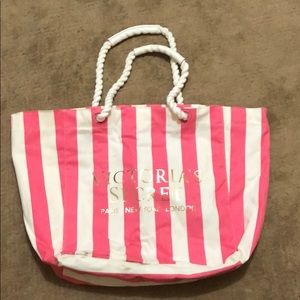 Victoria’s Secret beach bag